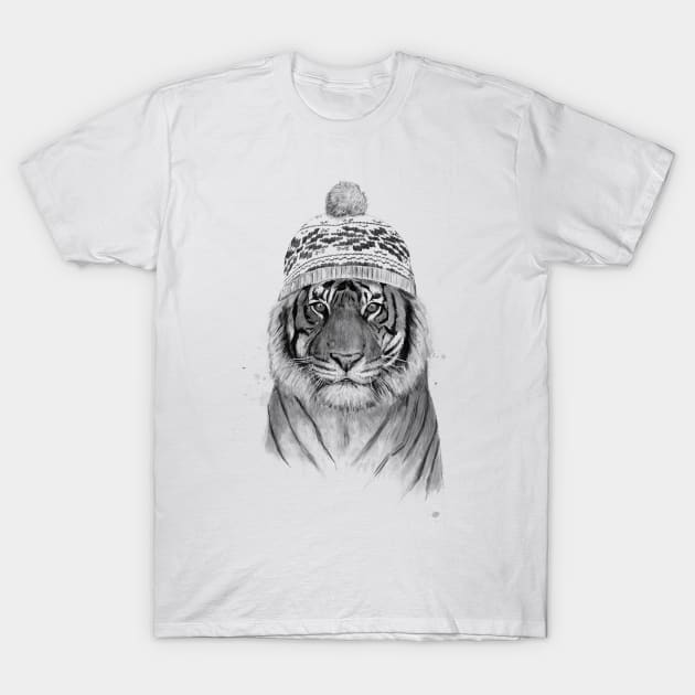 Siberian tiger (b&w) T-Shirt by soltib